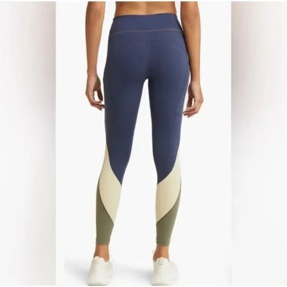 Outdoor Voices Zoom Superform 7/8 Legging Tea Tree Size XXS - Picture 6 of 6